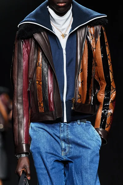 Look 153